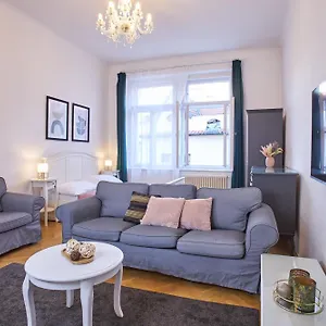Lejlighedshotel Charles Bridge Premium, Prag