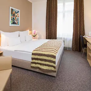 Hotel Pav, Prag